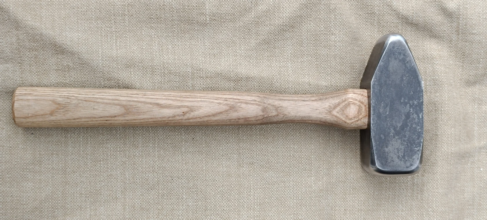 Marteaux de forge fabriqués en France.